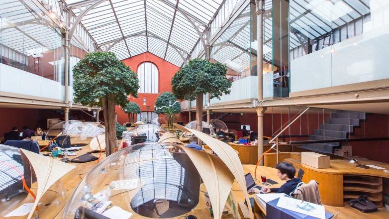 Office atrium 5 place de la bataille de Stalingrad