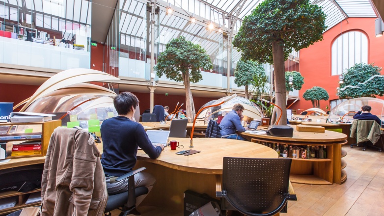 Atrium 5 place de la bataille de Stalingrad