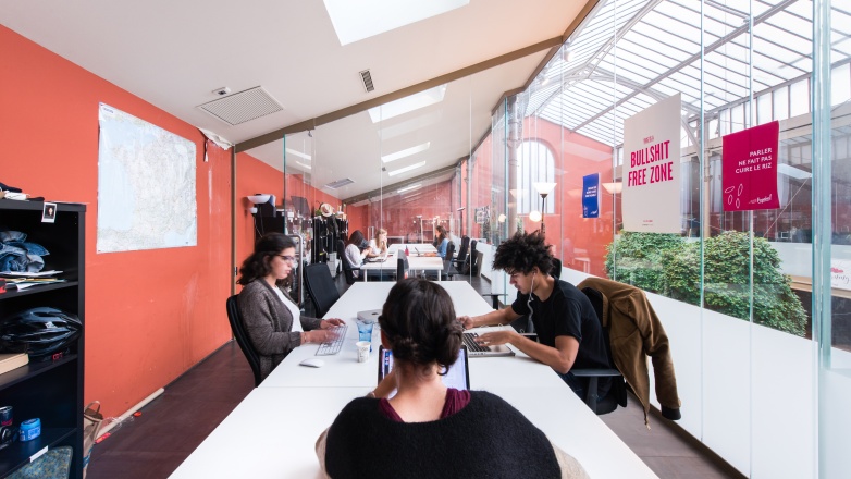 Small offices 5 place de la bataille de Stalingrad