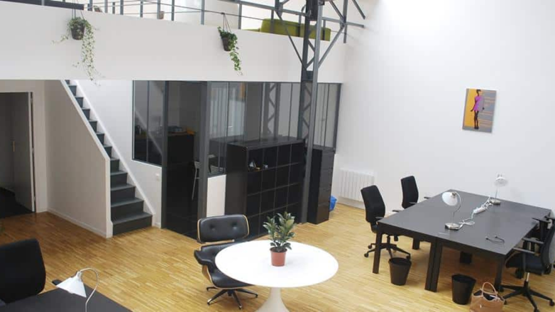 Spacious office 86 rue du Colonel Fabien