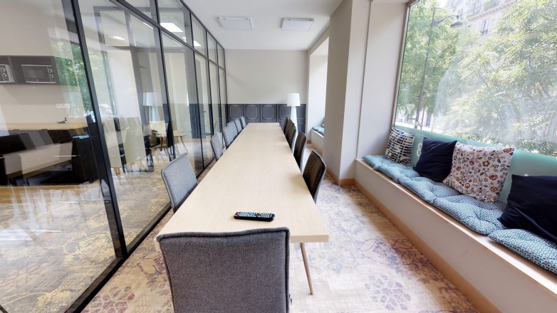 Meeting room with window lounge 104 boulevard Sébastopol