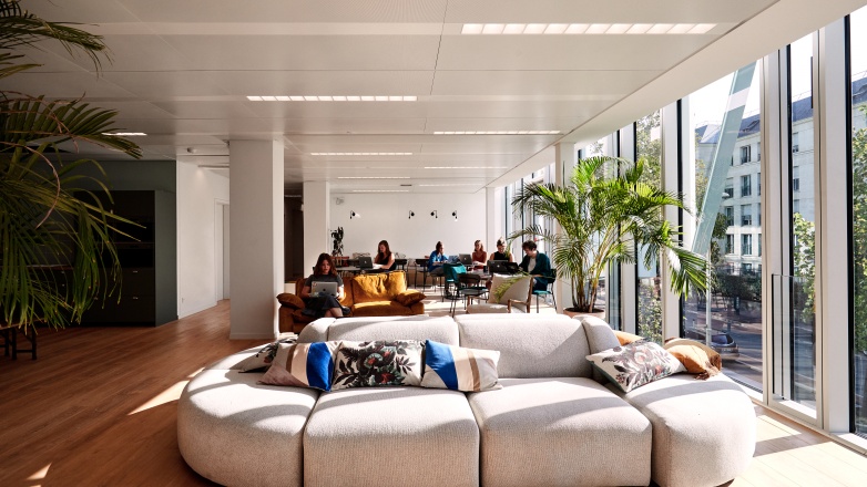 Foto 1 van 27-33 rue du Colonel Pierre Avia in Issy-les-Moulineaux