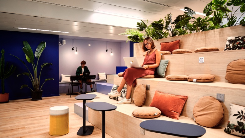 Foto 19 van 27-33 rue du Colonel Pierre Avia in Issy-les-Moulineaux