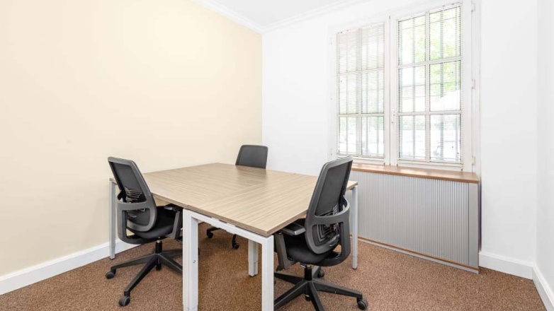 Foto 7 di Avenida Doctor Arce 14 ad Madrid