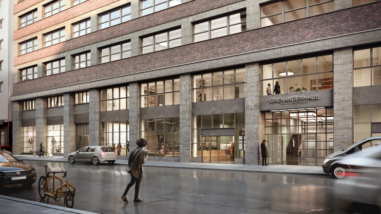 in front of office building Rosa-Luxemburg-Straße