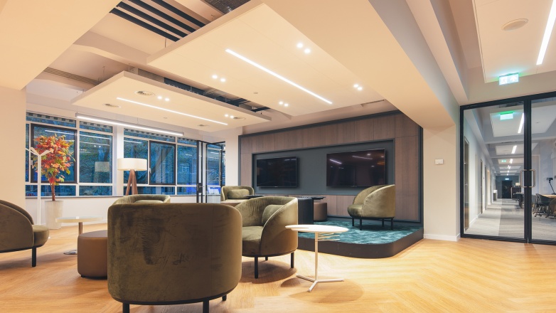 Foto 2 van Beursplein 37 in Rotterdam