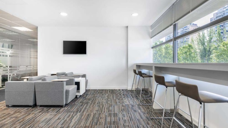 Foto 5 van Calle de Martínez Villergas 49 in Madrid