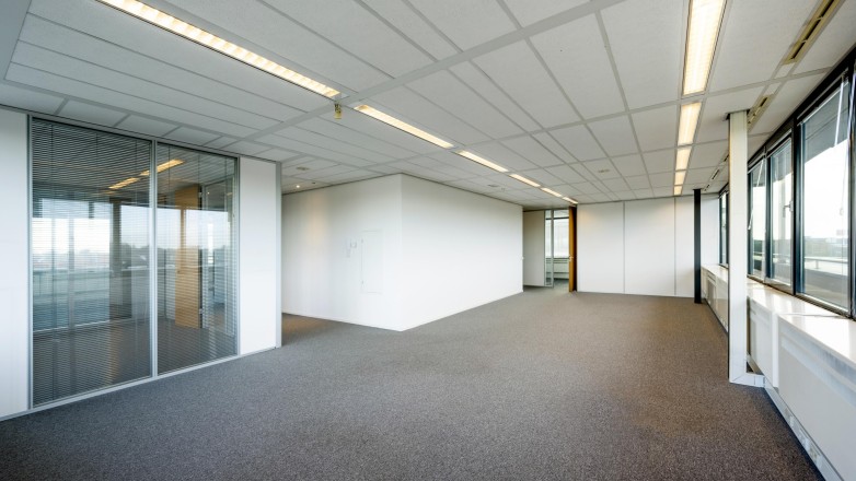 Office space for rent in Vianen at Clarissenhof 5 photo 8