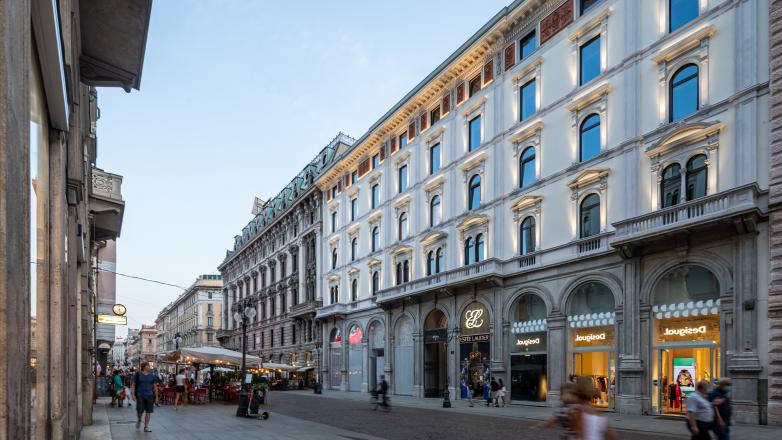 Street of Via Dante 7