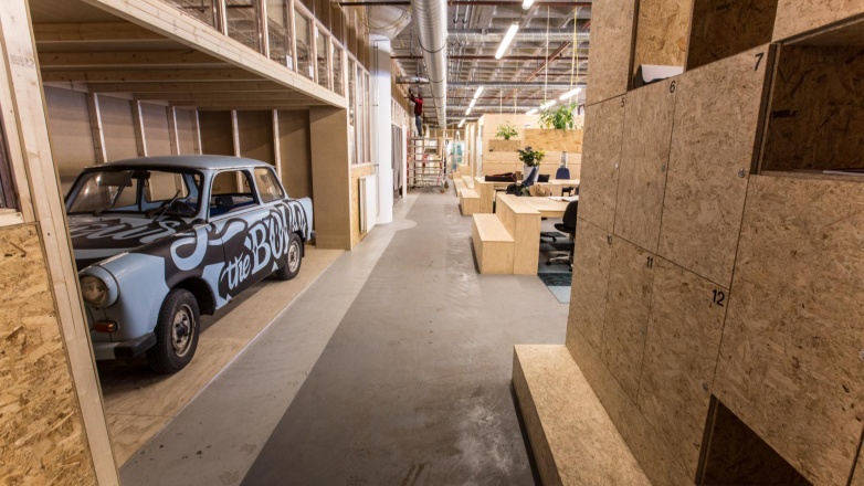 Johan Huizingalaan 763A