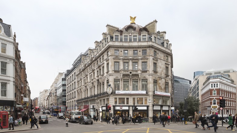 front of building fleet street