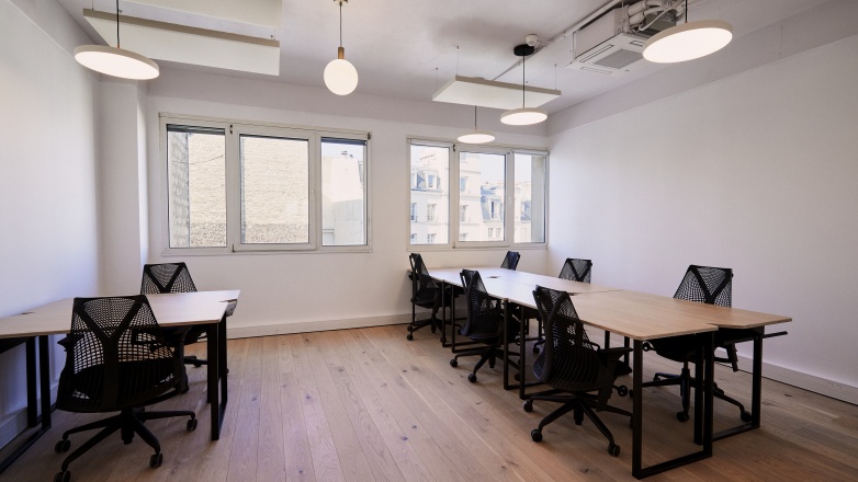 private office 2 43 rue Boissière