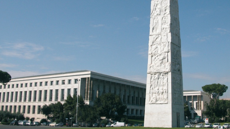 outside view Piazza Marconi 15