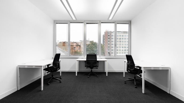 Foto 2 di Via Pietro Paleocapa 7 ad Milano