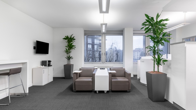 Foto 1 van Via Tiziano 32 in Milaan