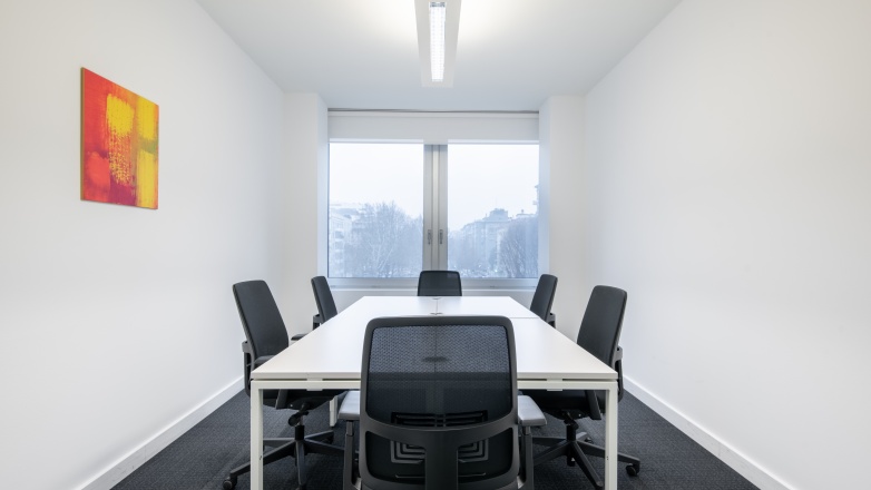 Foto 4 van Via Tiziano 32 in Milaan