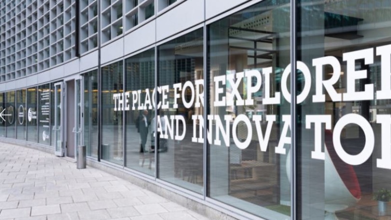 Foto 5 de la Piazza Città di Lombardia 1 en Milán