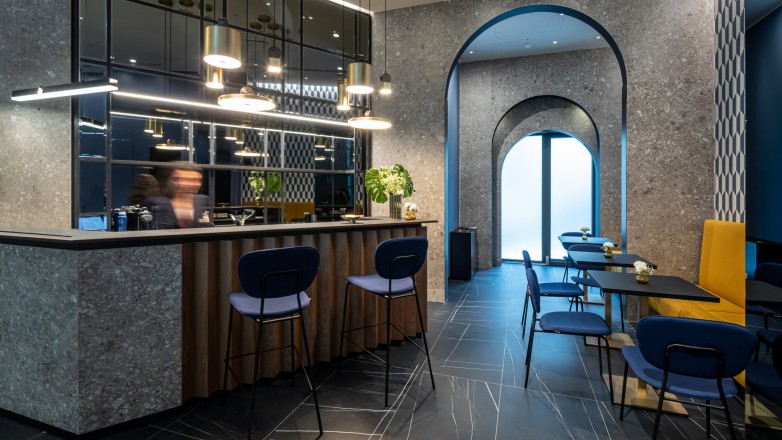 Bar and lounge Via Dante 7