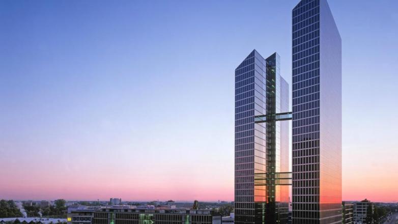 Photo 1 of Mies Van Der Rohe Straße 8 in Munich