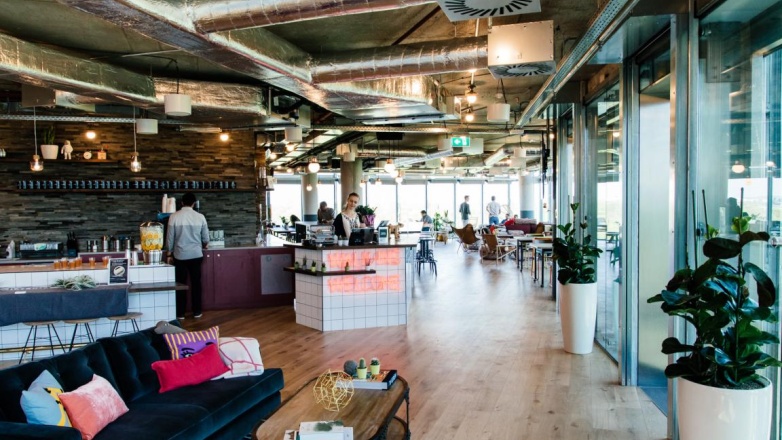 Photo 13 of Kemperplatz 1 in Berlin