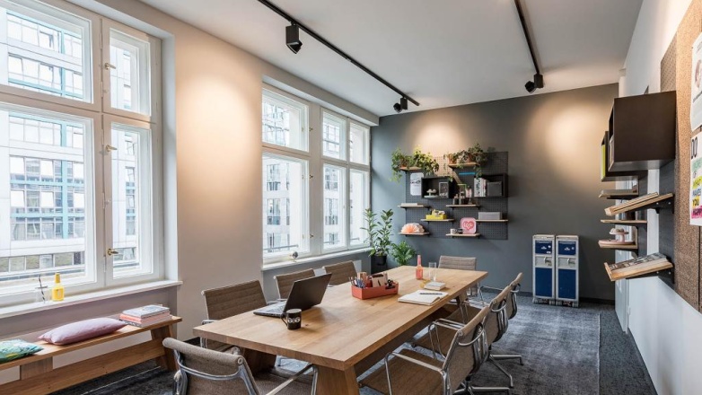 Foto 2 der Unter den Linden 26-30 in Berlin