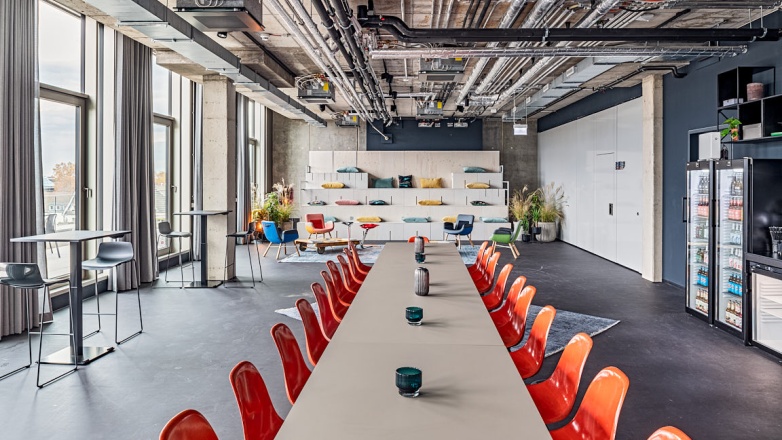 Photo 18 of Fürstenwall 172 in Düsseldorf