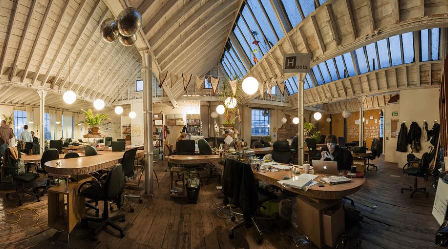 Die von Coworking Spaces inspirierten Büroflächen