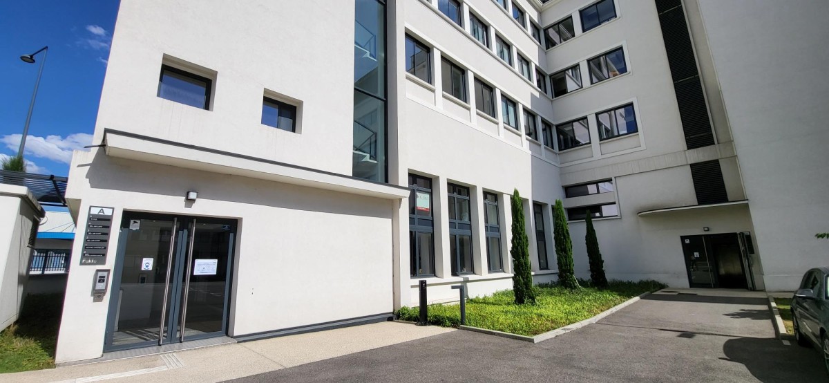 Bureau à louer: 44 Avenue Paul Kruger, Villeurbanne