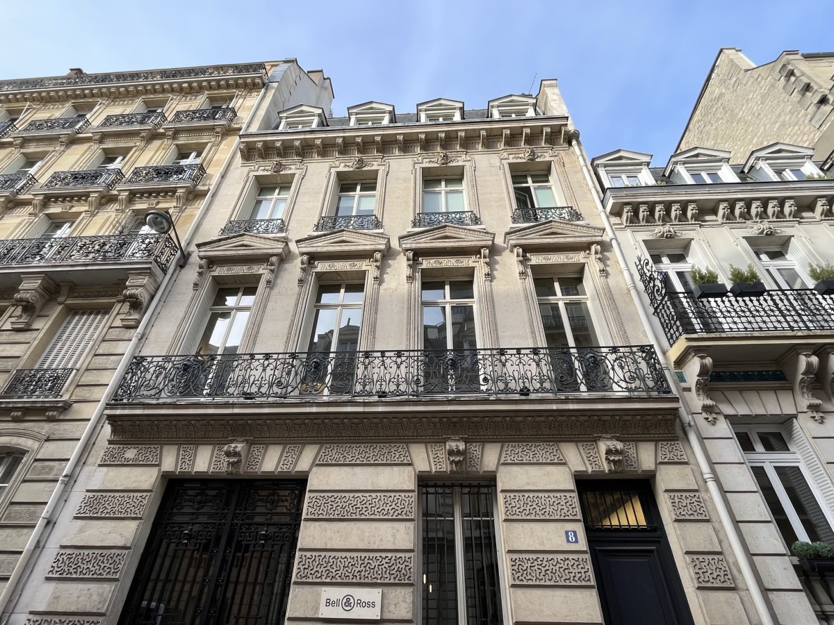 Office space for rent: 3 Rue Copernic, Paris